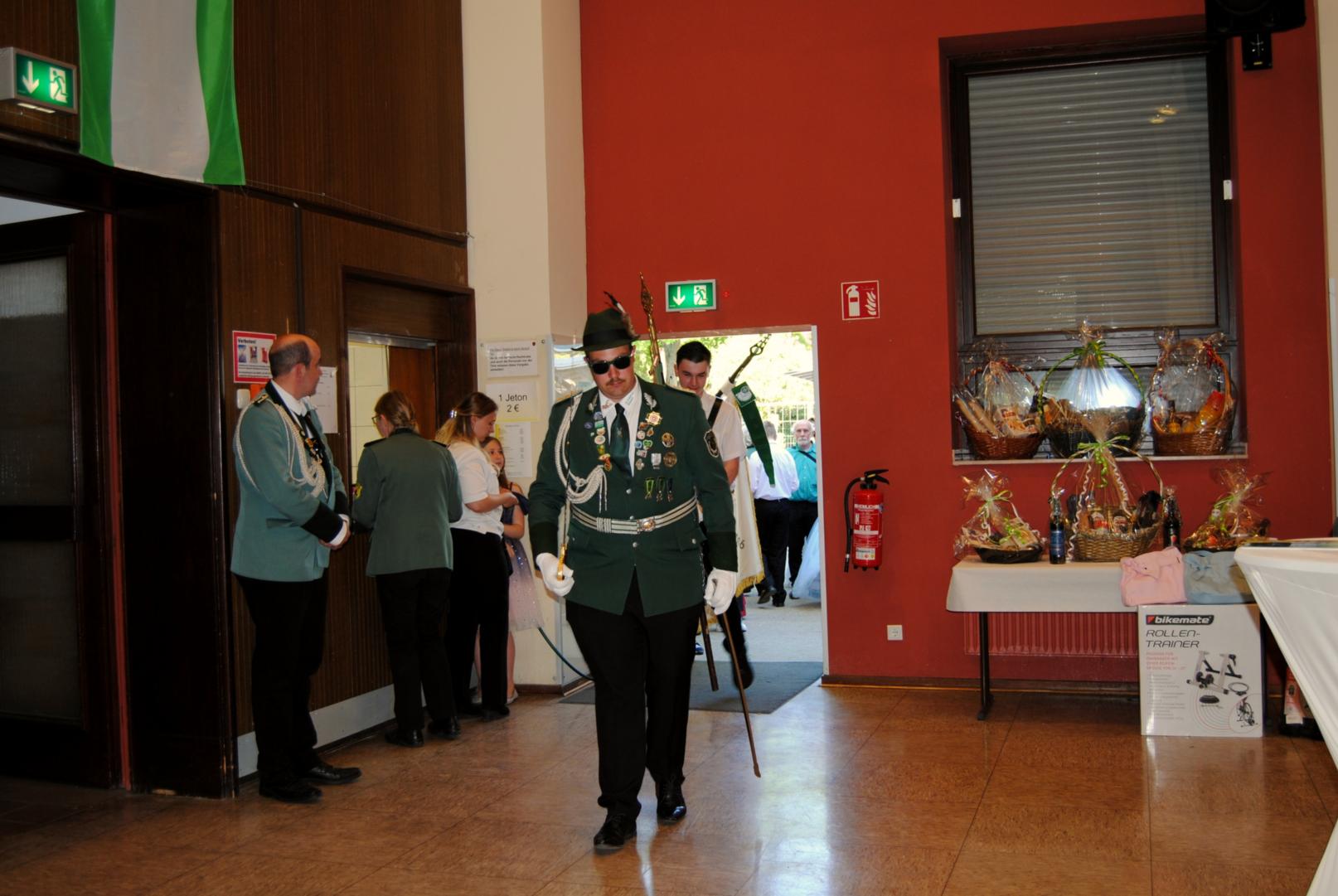 An der Spitze Kevin Mertens als Kommandant (c) Uwe Frank