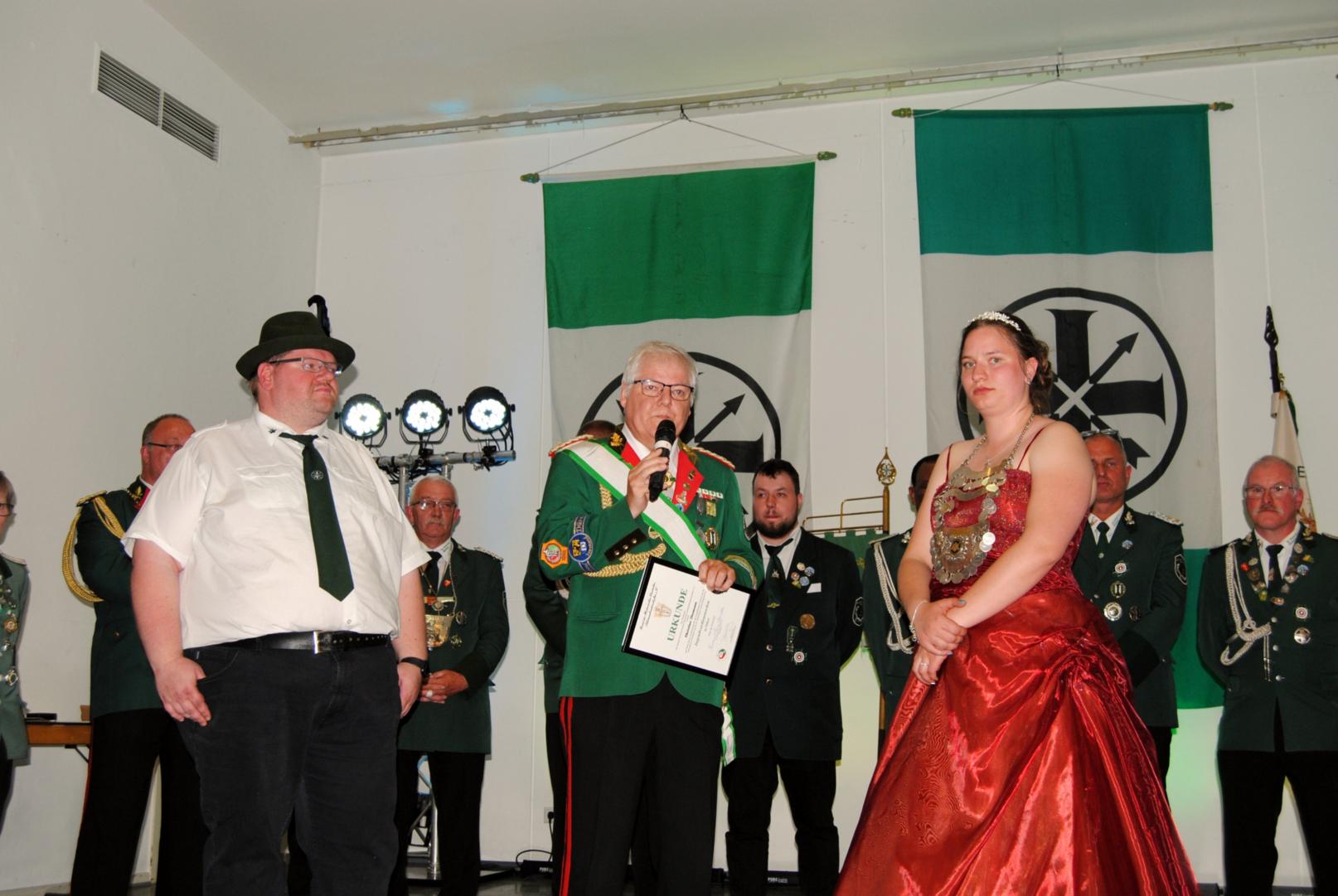 Jugenverdienstorden in Silber für Christina Dormann